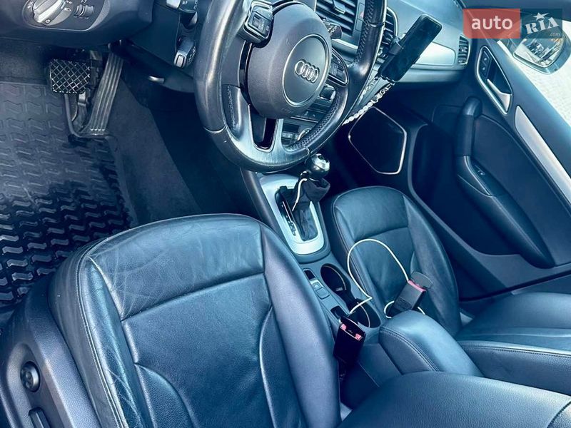 Внедорожник / Кроссовер Audi Q3 2014 в Трускавце