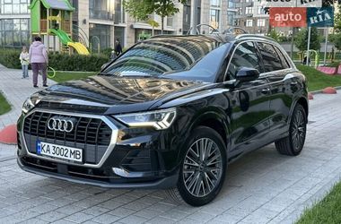 Позашляховик / Кросовер Audi Q3 2021 в Києві