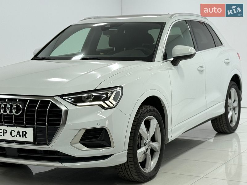 Позашляховик / Кросовер Audi Q3 2021 в Одесі