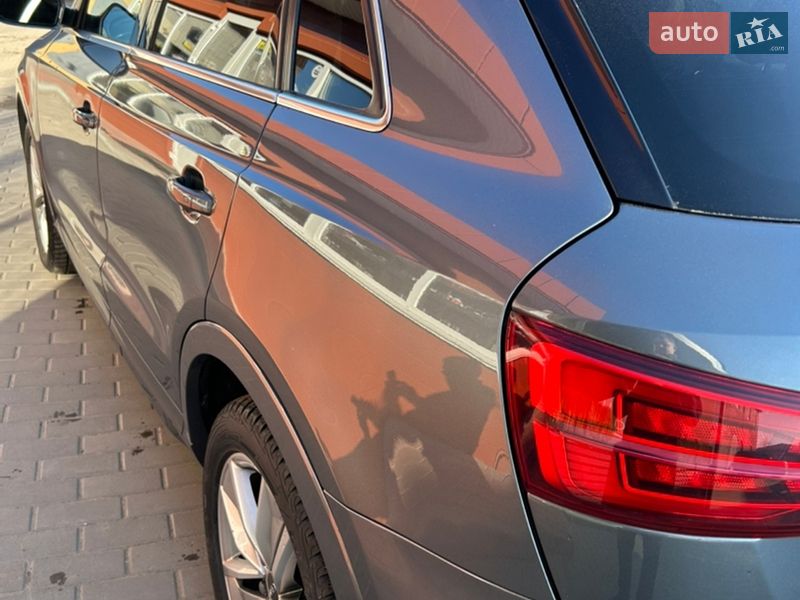 Внедорожник / Кроссовер Audi Q3 2015 в Сумах