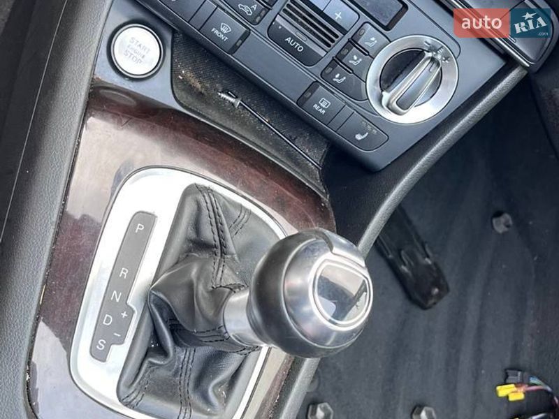 Позашляховик / Кросовер Audi Q3 2014 в Луцьку