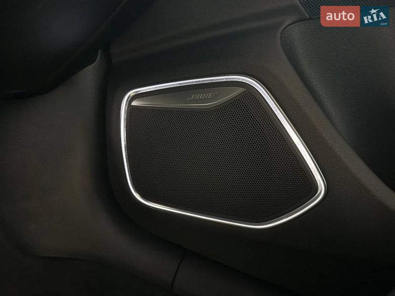 Позашляховик / Кросовер Audi Q3 2016 в Стрию