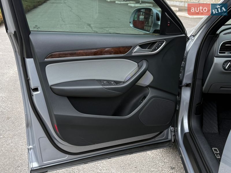 Позашляховик / Кросовер Audi Q3 2016 в Полтаві фото 74 Позашляховик / Кросовер Audi Q3 2016 в Полтаві