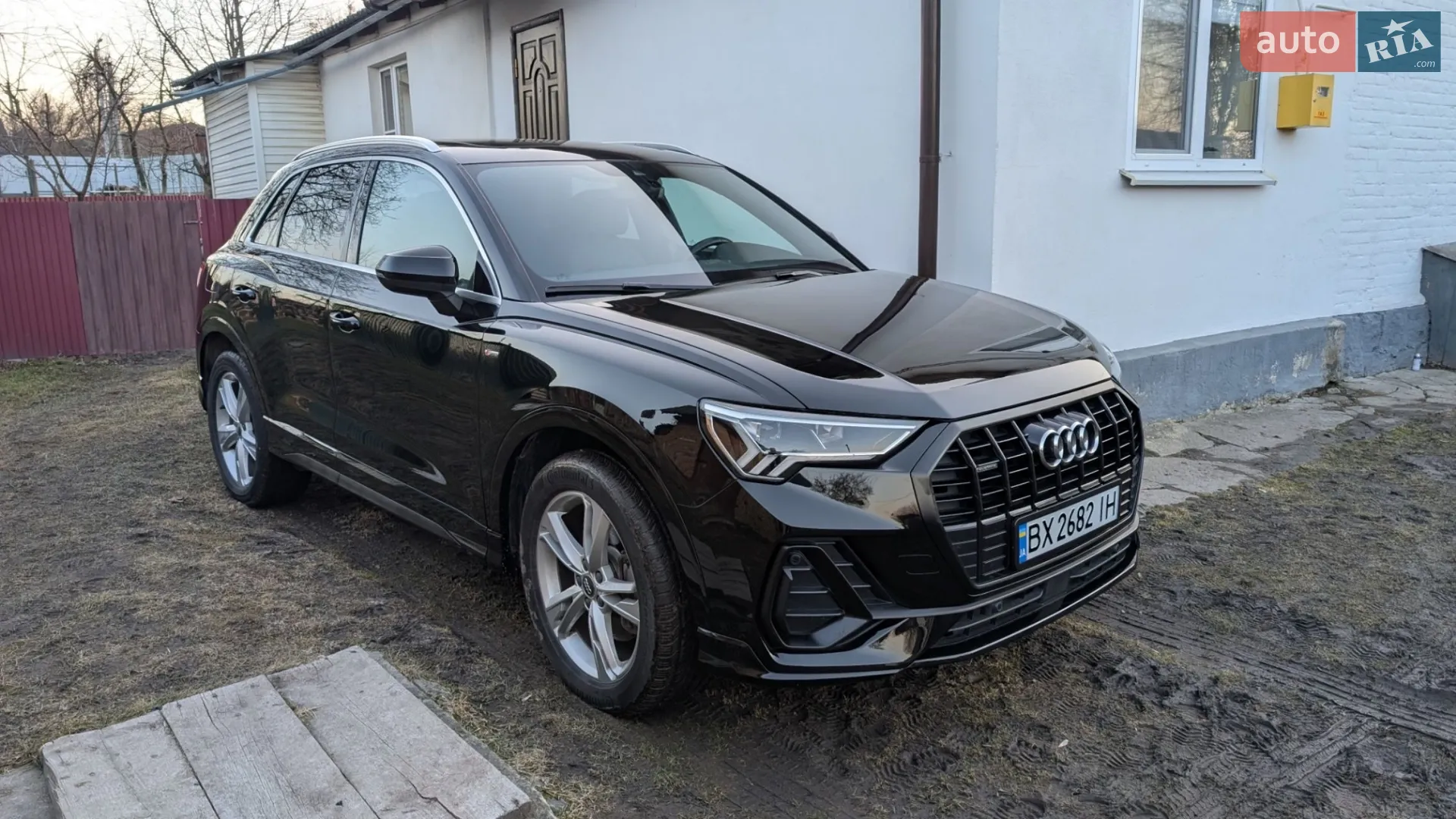 2019 Audi Q3 - фото 1