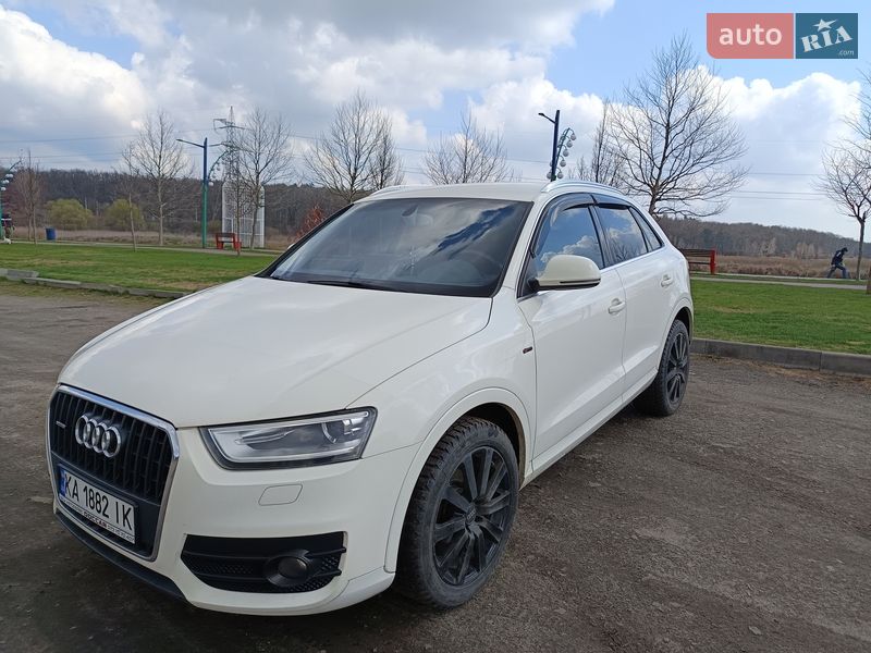 Позашляховик / Кросовер Audi Q3 2012 в Києві