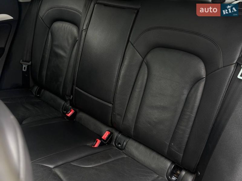 Позашляховик / Кросовер Audi Q3 2017 в Стрию