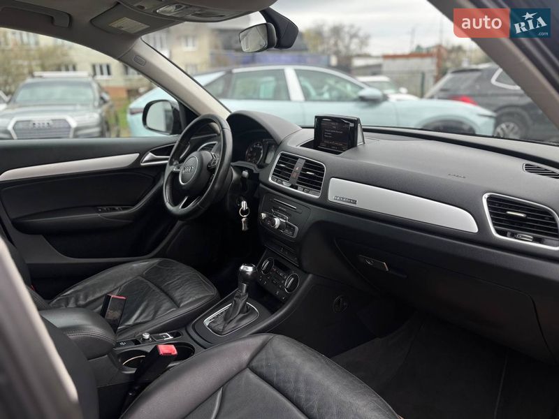 Позашляховик / Кросовер Audi Q3 2017 в Стрию