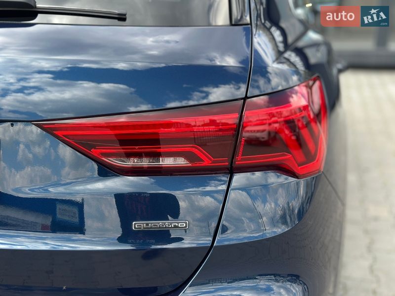 Внедорожник / Кроссовер Audi Q3 2019 в Черновцах