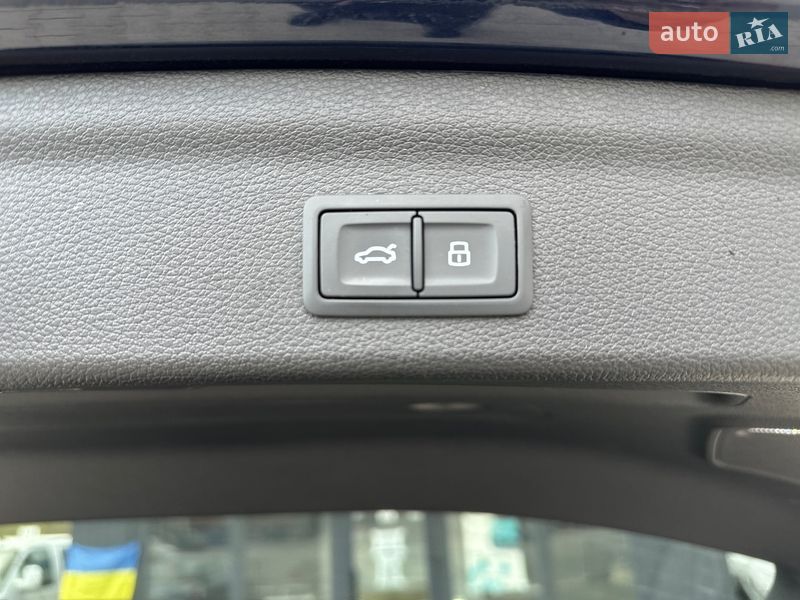 Внедорожник / Кроссовер Audi Q3 2019 в Черновцах