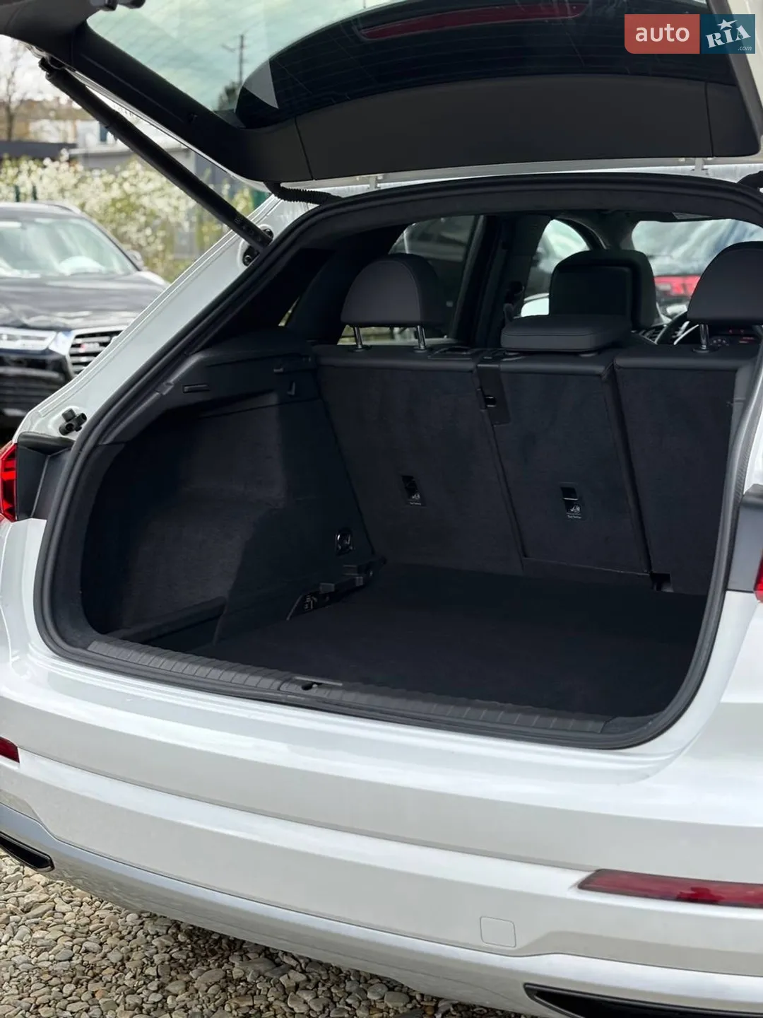 2020 Audi Q3 - мініатюра 18