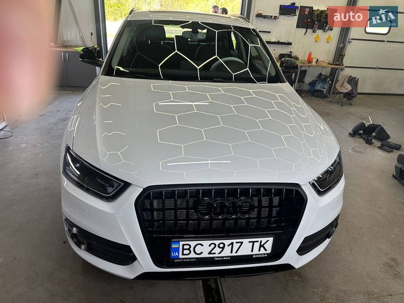 Внедорожник / Кроссовер Audi Q3 2014 в Львове
