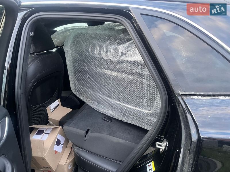 Позашляховик / Кросовер Audi Q3 2016 в Львові