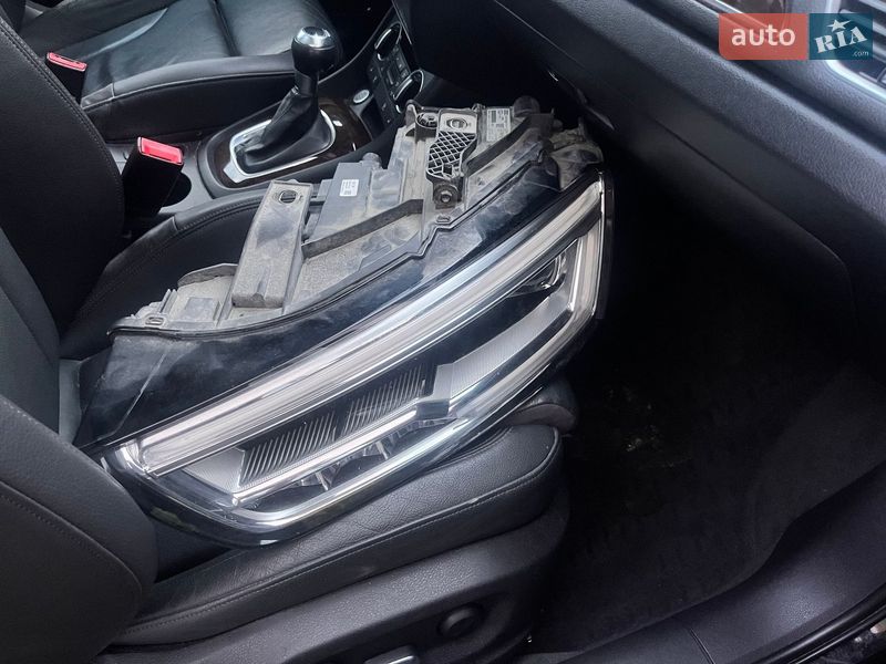 Позашляховик / Кросовер Audi Q3 2016 в Львові