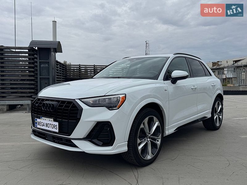 Audi Q3 2021