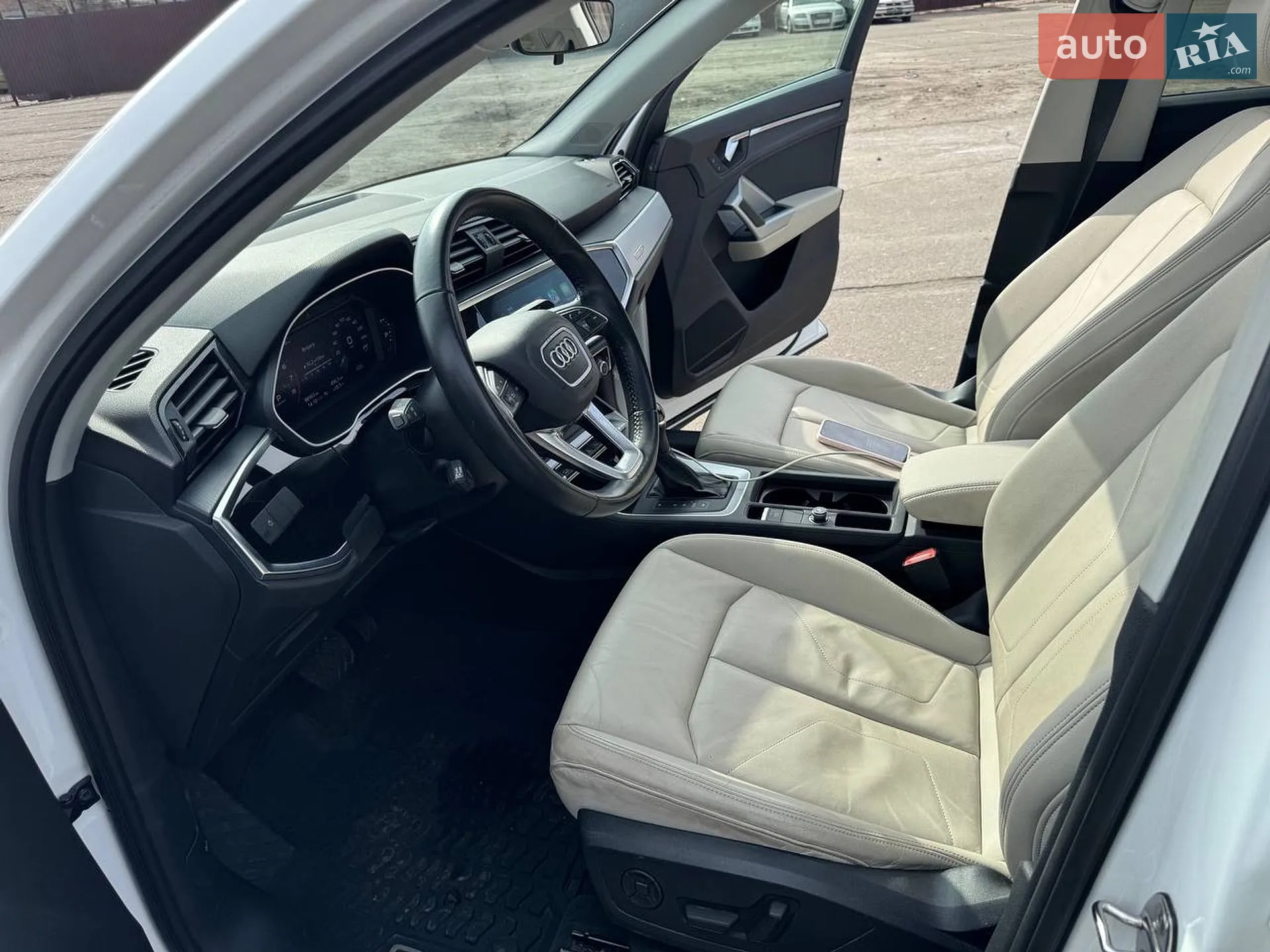 2019 Audi Q3 - мініатюра 22