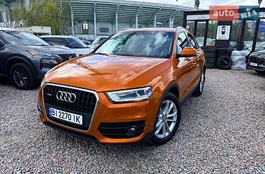 Позашляховик / Кросовер Audi Q3 2011 в Полтаві