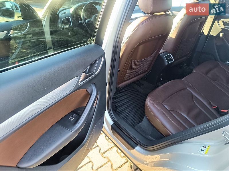 Позашляховик / Кросовер Audi Q3 2016 в Хмельницькому фото 14 Позашляховик / Кросовер Audi Q3 2016 в Хмельницькому