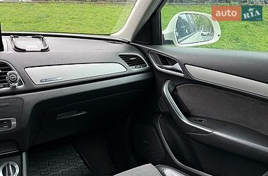 Внедорожник / Кроссовер Audi Q3 2012 в Днепре
