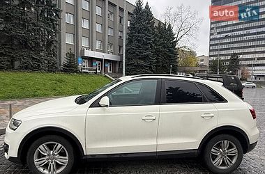 Внедорожник / Кроссовер Audi Q3 2012 в Днепре