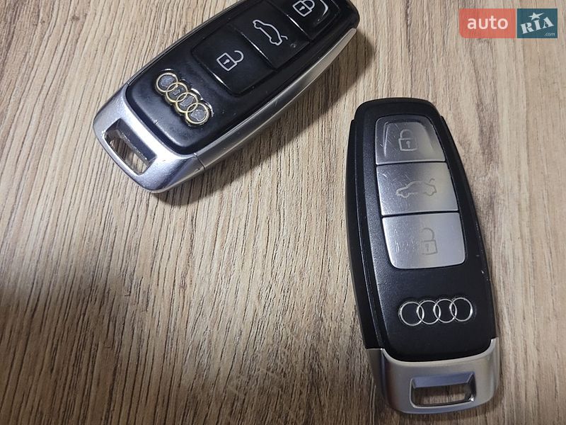 Внедорожник / Кроссовер Audi Q3 2018 в Киеве