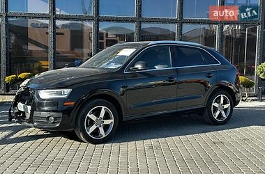 Позашляховик / Кросовер Audi Q3 2015 в Львові