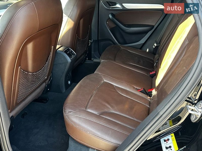 Позашляховик / Кросовер Audi Q3 2015 в Львові