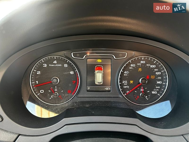 Позашляховик / Кросовер Audi Q3 2015 в Львові