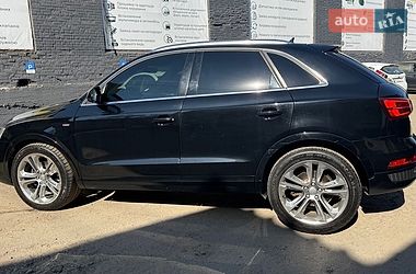 Внедорожник / Кроссовер Audi Q3 2015 в Киеве