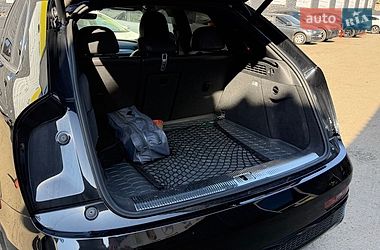 Внедорожник / Кроссовер Audi Q3 2015 в Киеве