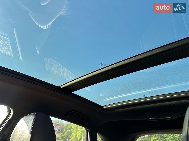 Внедорожник / Кроссовер Audi Q3 2014 в Львове