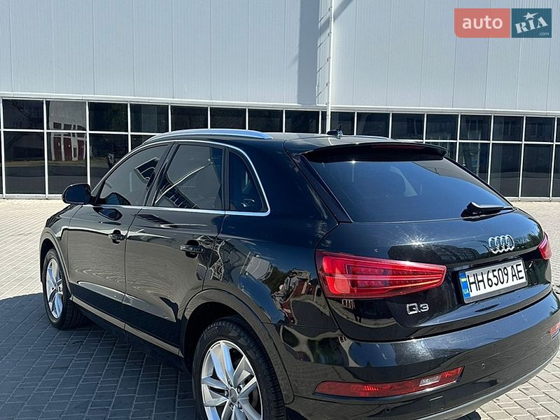 Внедорожник / Кроссовер Audi Q3 2015 в Одессе