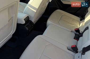 Внедорожник / Кроссовер Audi Q3 2019 в Хмельницком