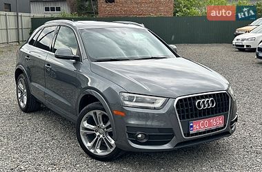 Внедорожник / Кроссовер Audi Q3 2015 в Мукачево
