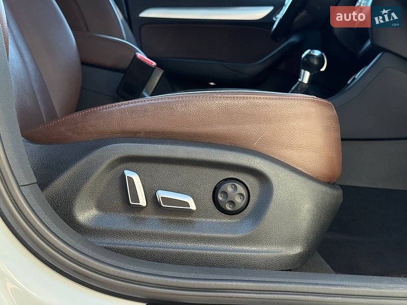 Внедорожник / Кроссовер Audi Q3 2016 в Ровно