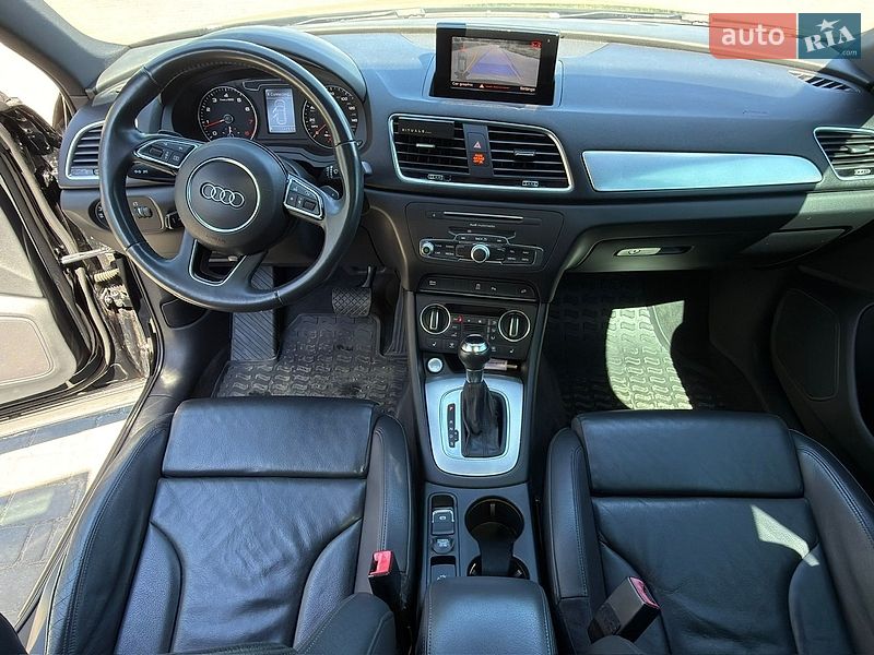 Внедорожник / Кроссовер Audi Q3 2017 в Каменском