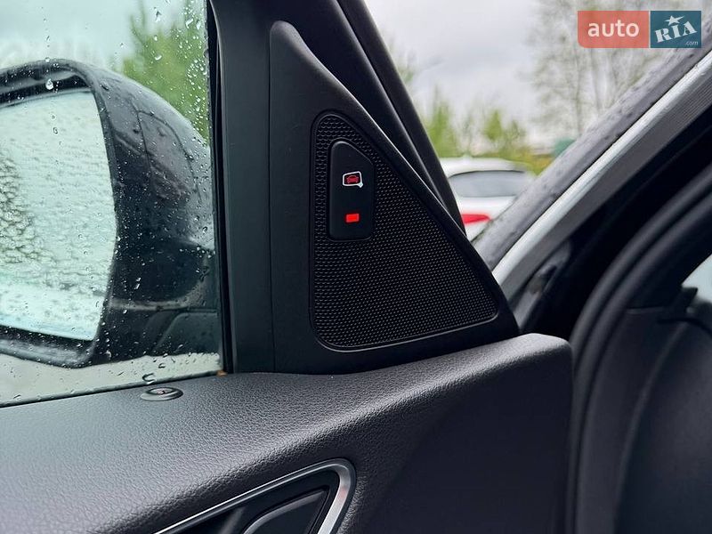Позашляховик / Кросовер Audi Q3 2014 в Львові