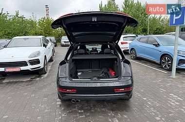 Позашляховик / Кросовер Audi Q3 2014 в Львові