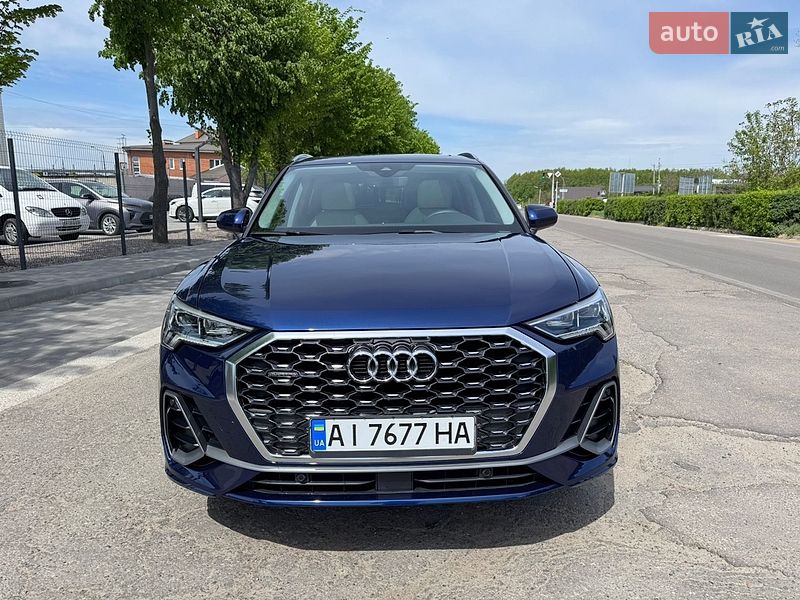 Внедорожник / Кроссовер Audi Q3 2024 в Белой Церкви