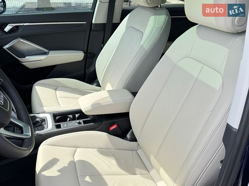 Внедорожник / Кроссовер Audi Q3 2024 в Белой Церкви