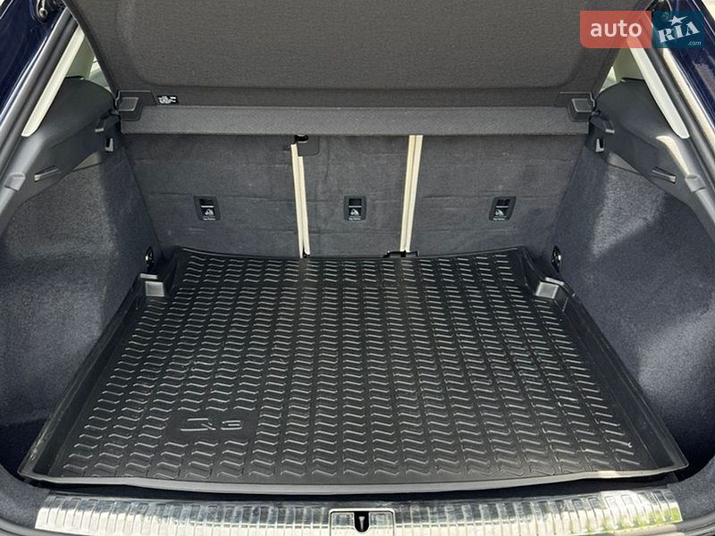 Внедорожник / Кроссовер Audi Q3 2024 в Белой Церкви