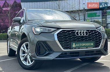 Позашляховик / Кросовер Audi Q3 2020 в Києві