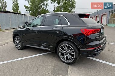Внедорожник / Кроссовер Audi Q3 2019 в Одессе