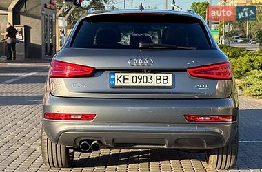 Внедорожник / Кроссовер Audi Q3 2015 в Днепре