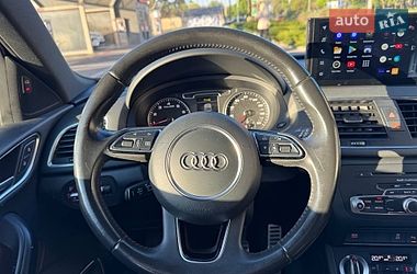 Внедорожник / Кроссовер Audi Q3 2015 в Днепре