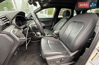 Внедорожник / Кроссовер Audi Q3 2020 в Стрые