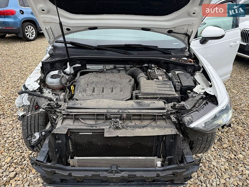 Внедорожник / Кроссовер Audi Q3 2020 в Стрые