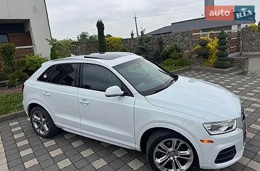 Внедорожник / Кроссовер Audi Q3 2017 в Стрые