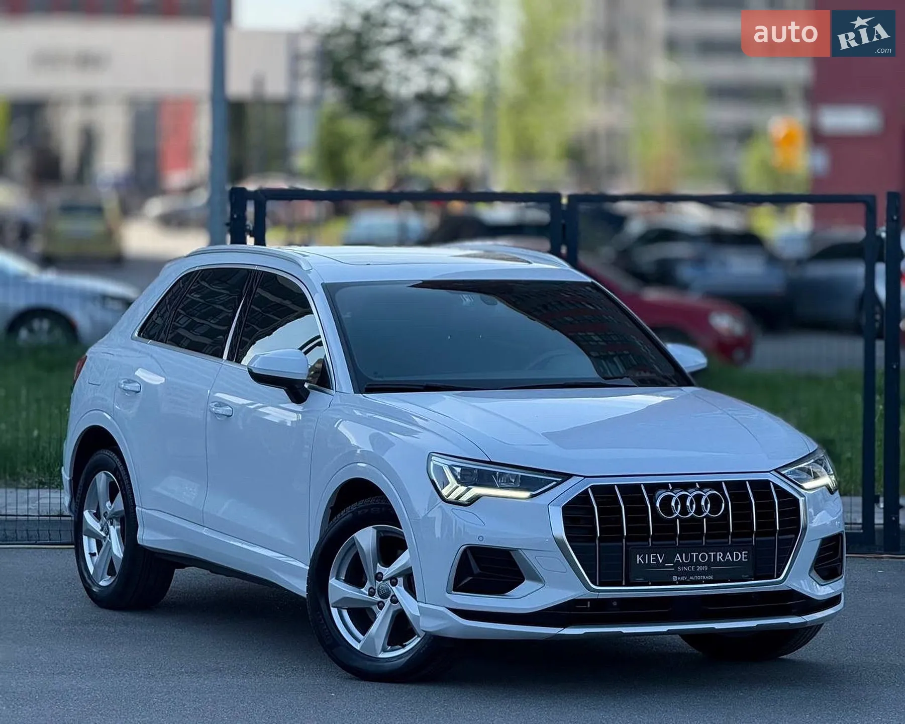 2020 Audi Q3 - мініатюра 2