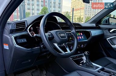 Позашляховик / Кросовер Audi Q3 2020 в Києві