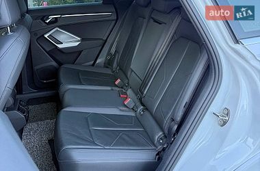 Позашляховик / Кросовер Audi Q3 2020 в Києві